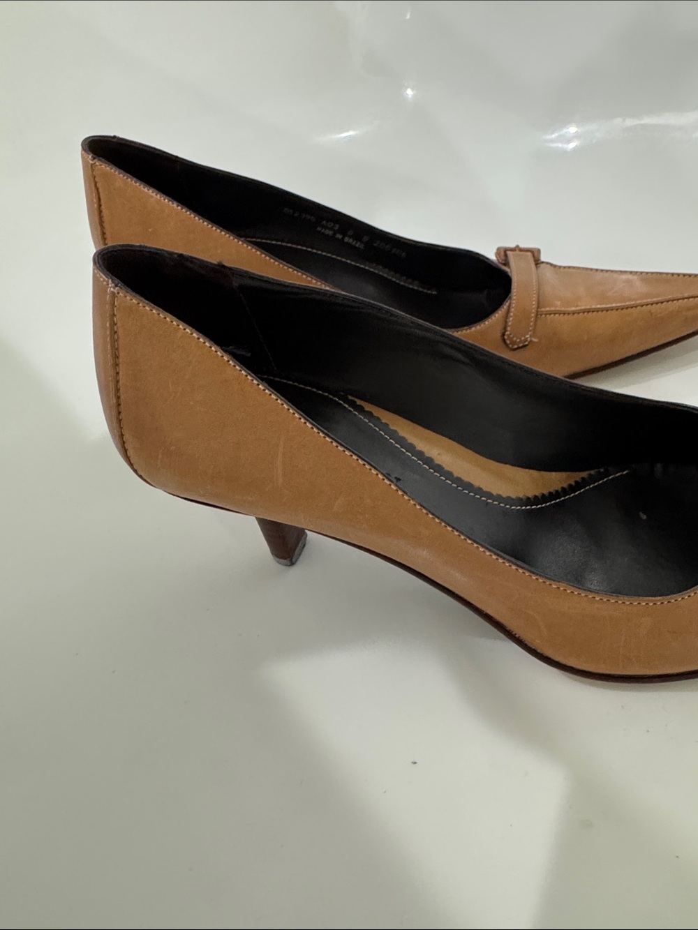 Cole Haan Women’s Tan Leather Square-Toe Heels Size 8 - Picture 6 of 10